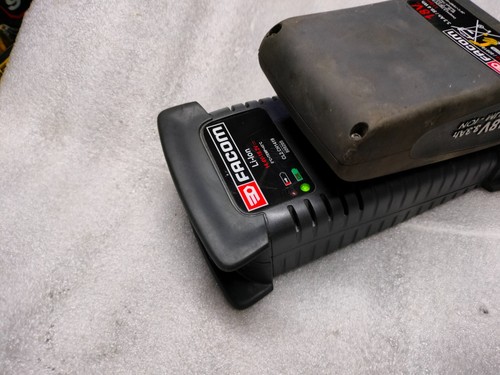 Chargeur facom vendu - facom,